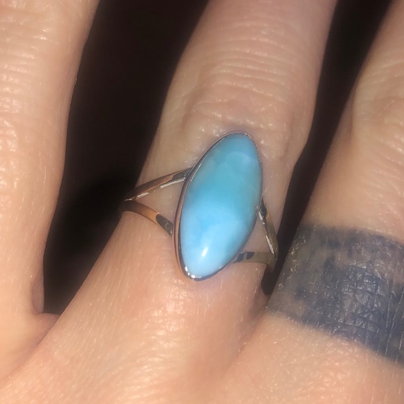 Gold turquoise stone ring - Picture 1 of 7